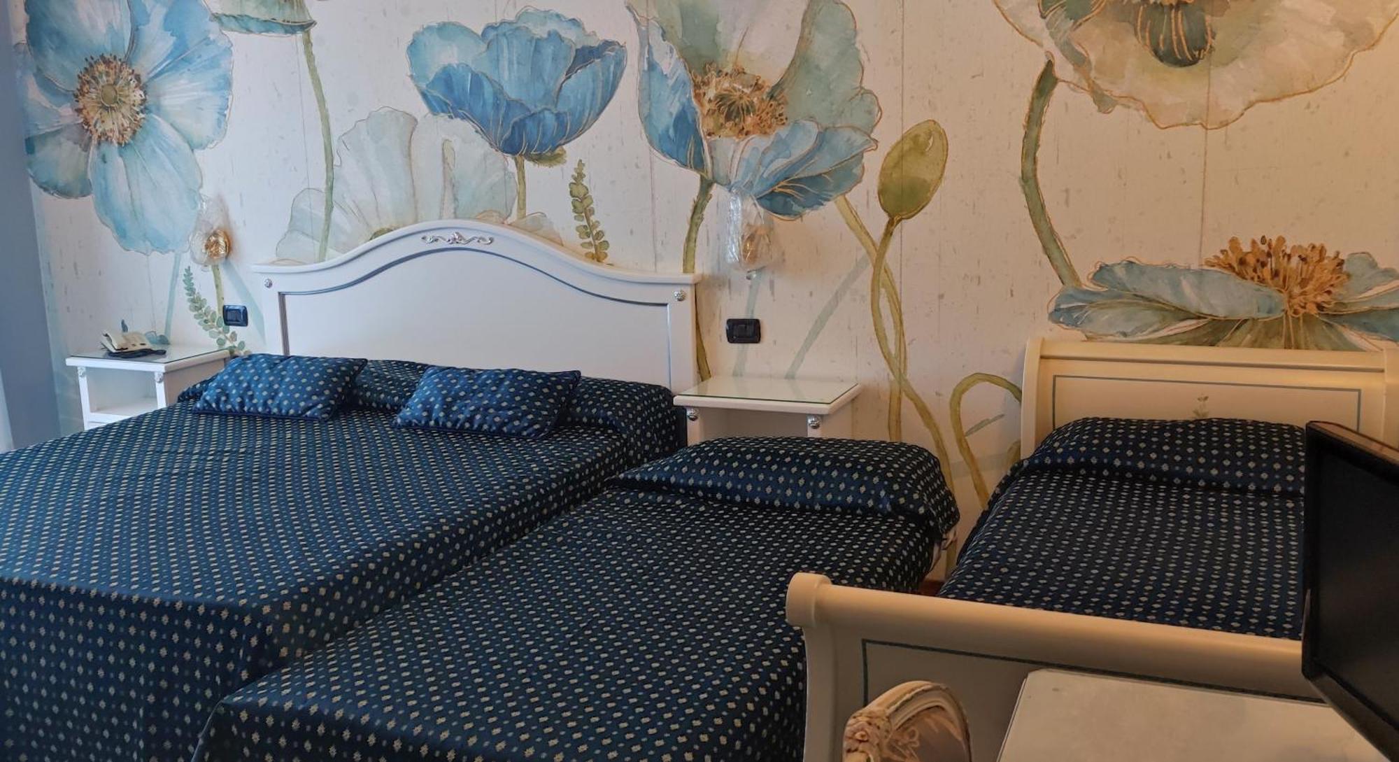 Hotel Confine Кола Экстерьер фото