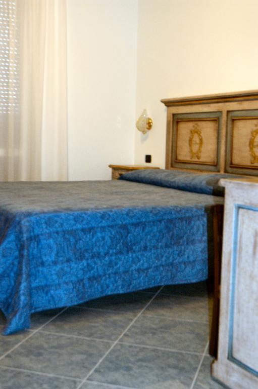 Hotel Confine Кола Экстерьер фото